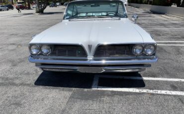Pontiac-Bonneville-1961-White-Brown-1