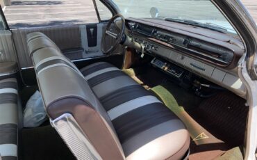 Pontiac-Bonneville-1961-White-Brown-8