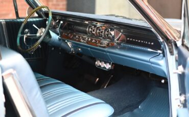Pontiac-Bonneville-1963-13