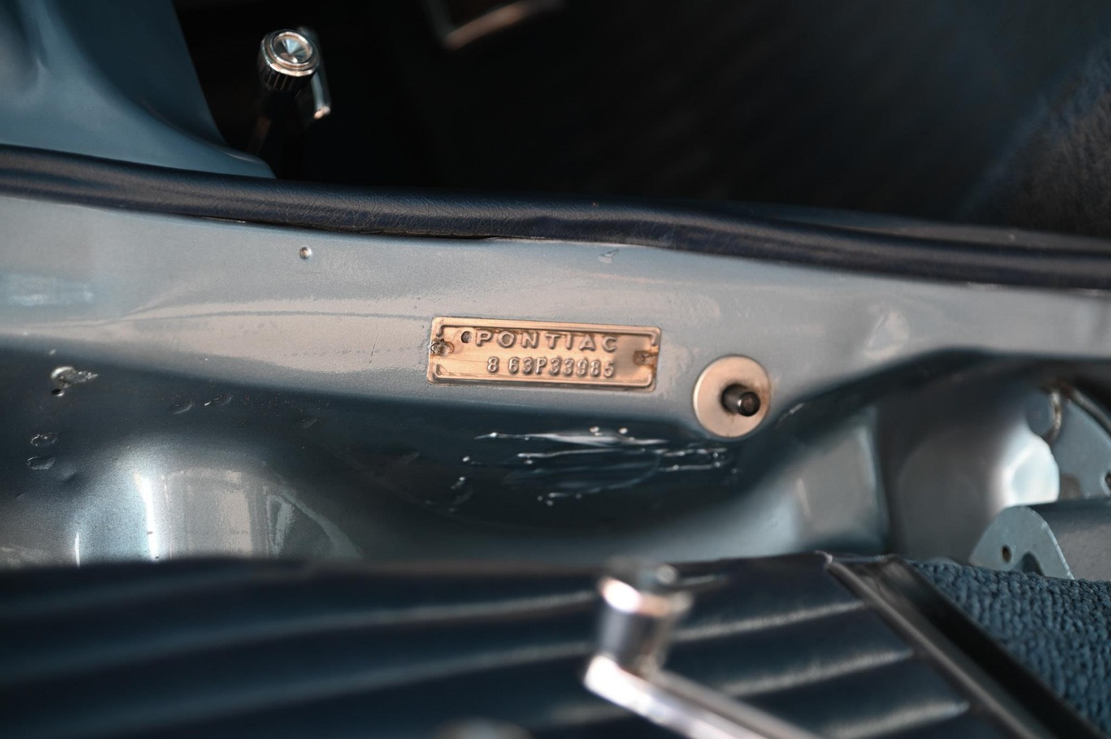 Pontiac-Bonneville-1963-25
