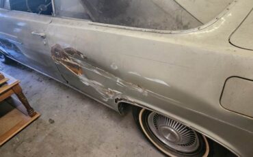 Pontiac-Bonneville-1963-Pewter-Black-10