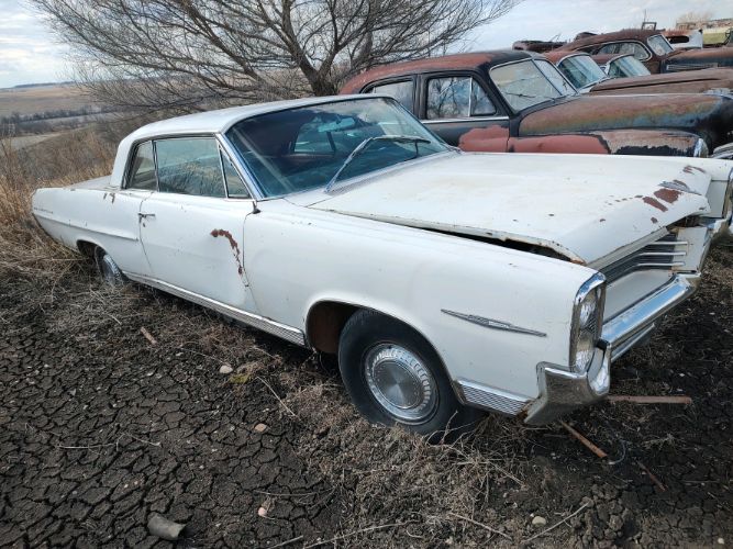 Pontiac-Bonneville-1964-2