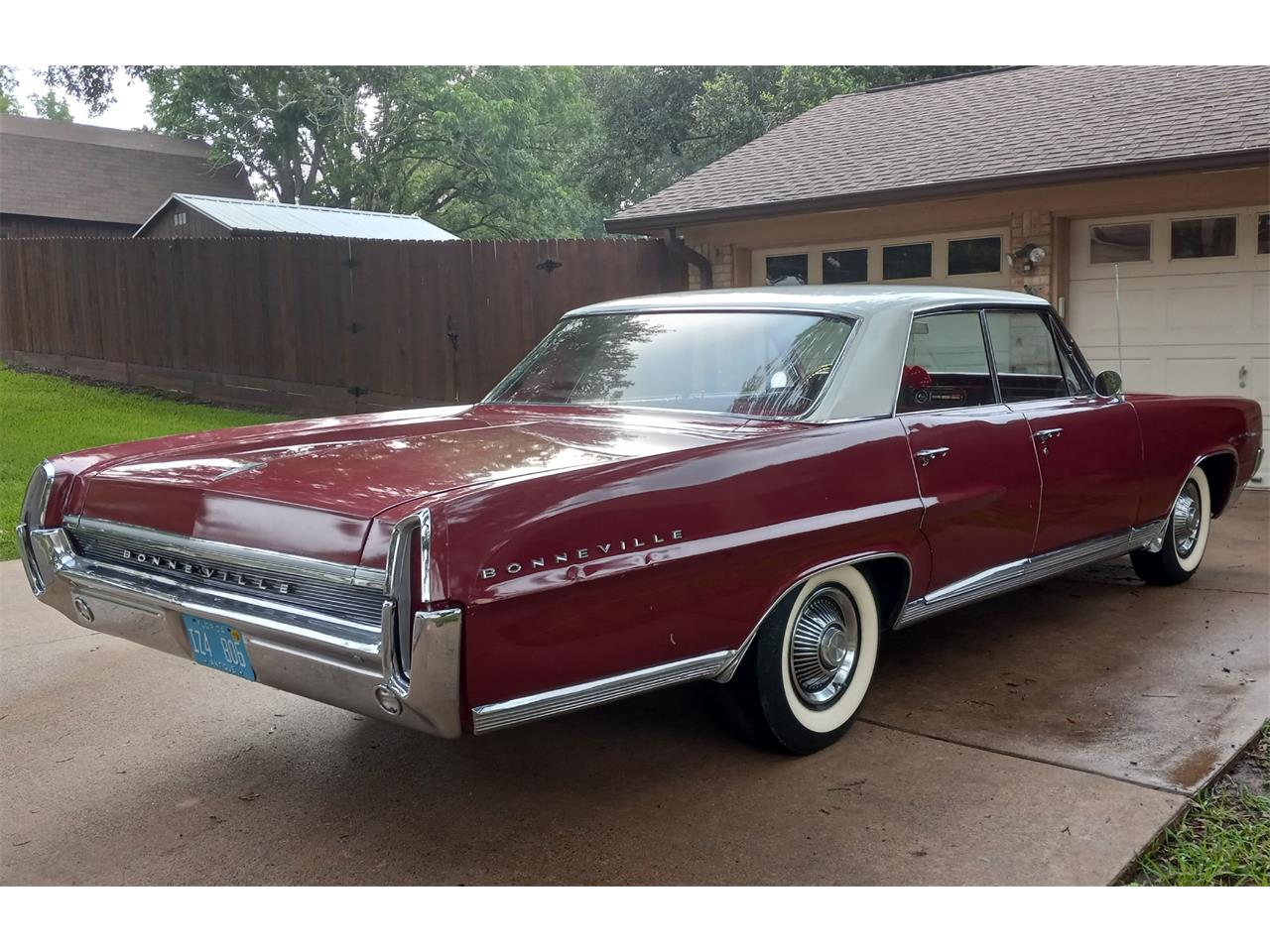 Pontiac-Bonneville-1964-Maroon-Maroon-10