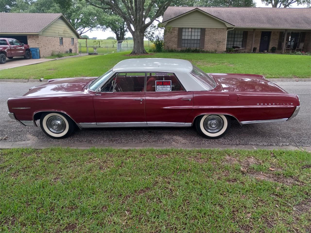 Pontiac-Bonneville-1964-Maroon-Maroon-7