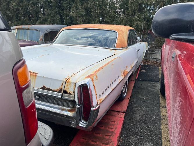 Pontiac-Bonneville-1964-White-15
