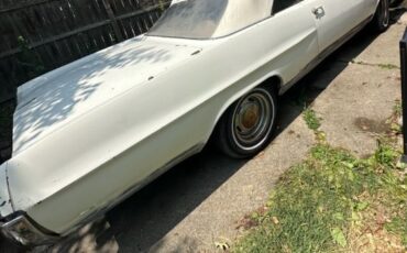 Pontiac-Bonneville-1964-White-3