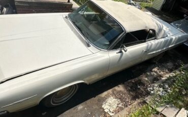 Pontiac-Bonneville-1964-White