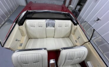 Pontiac-Bonneville-1965-red-white-22