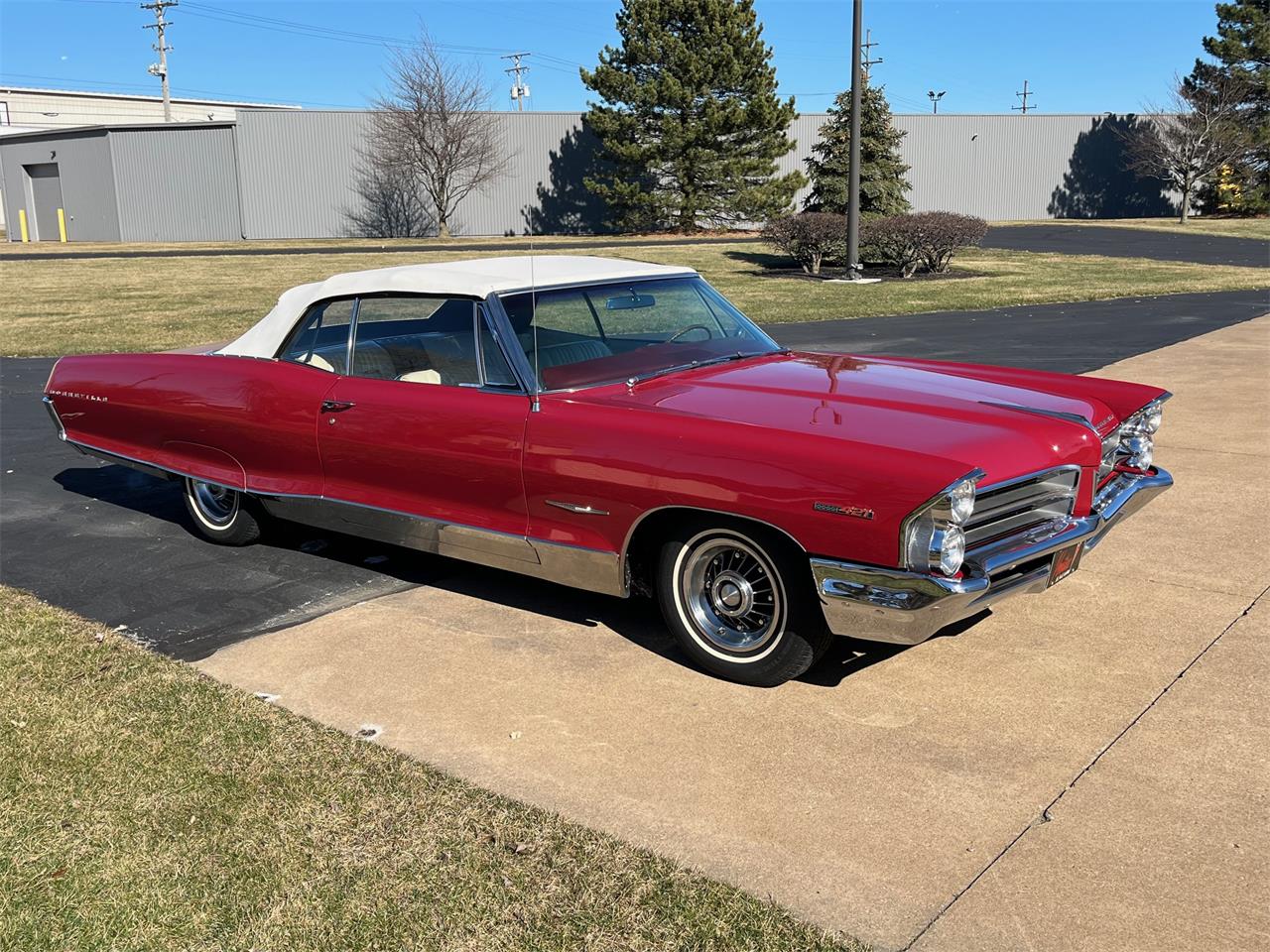 Pontiac-Bonneville-1965-red-white-25