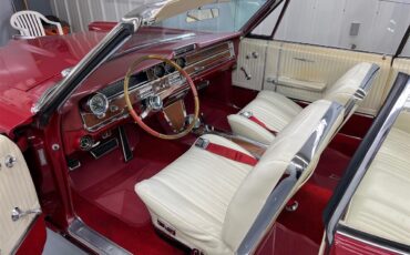 Pontiac-Bonneville-1965-red-white-40
