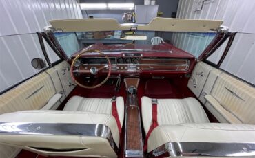 Pontiac-Bonneville-1965-red-white-6
