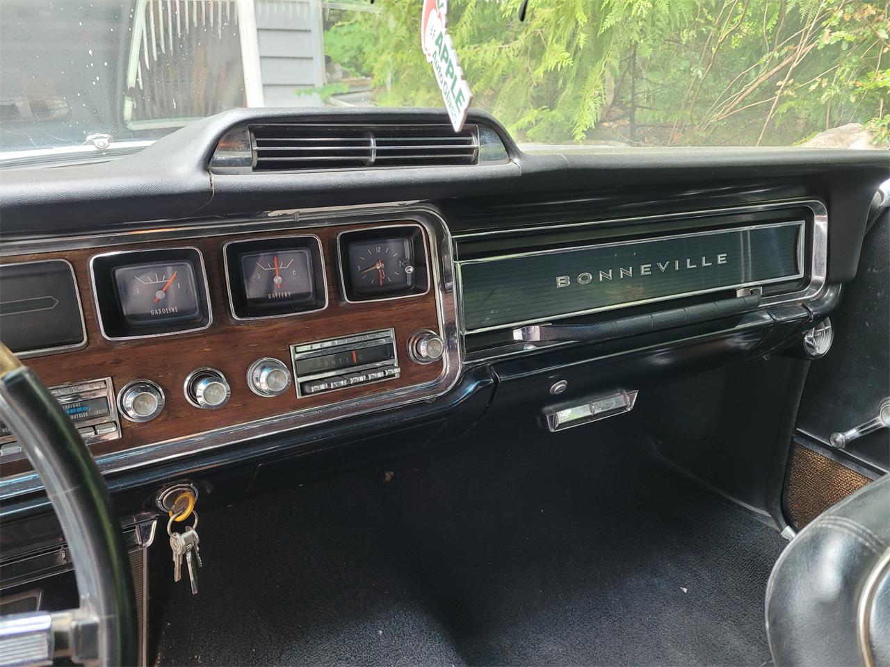 Pontiac-Bonneville-1966-Burgundy-black-11