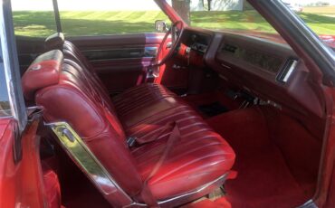 Pontiac-Bonneville-1969-Red-Red-1