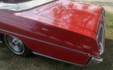 Pontiac-Bonneville-1969-Red-Red-16
