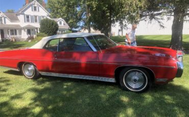 Pontiac-Bonneville-1969-Red-Red
