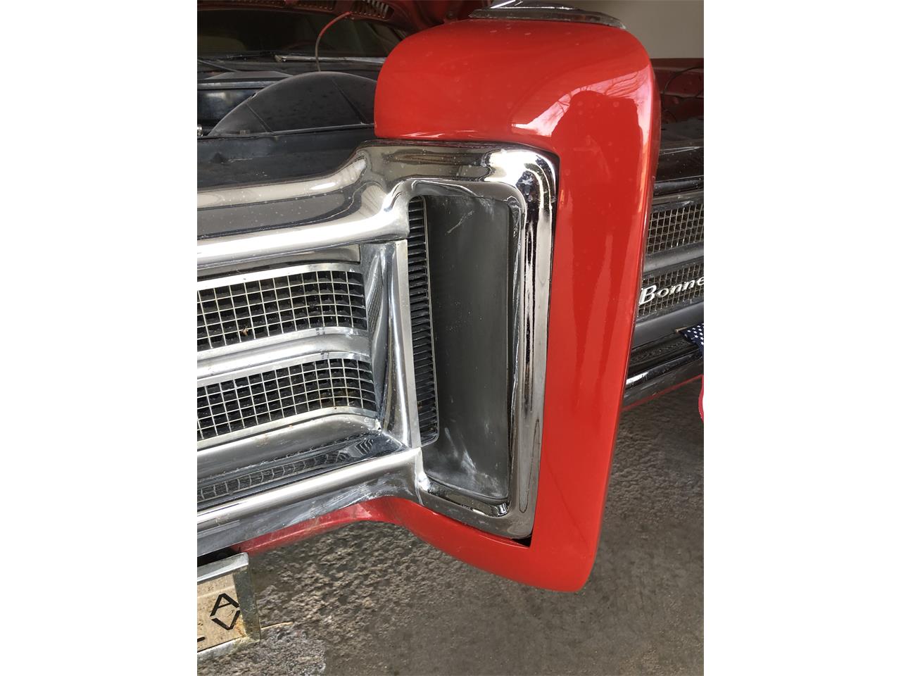 Pontiac-Bonneville-1969-Red-Red-7