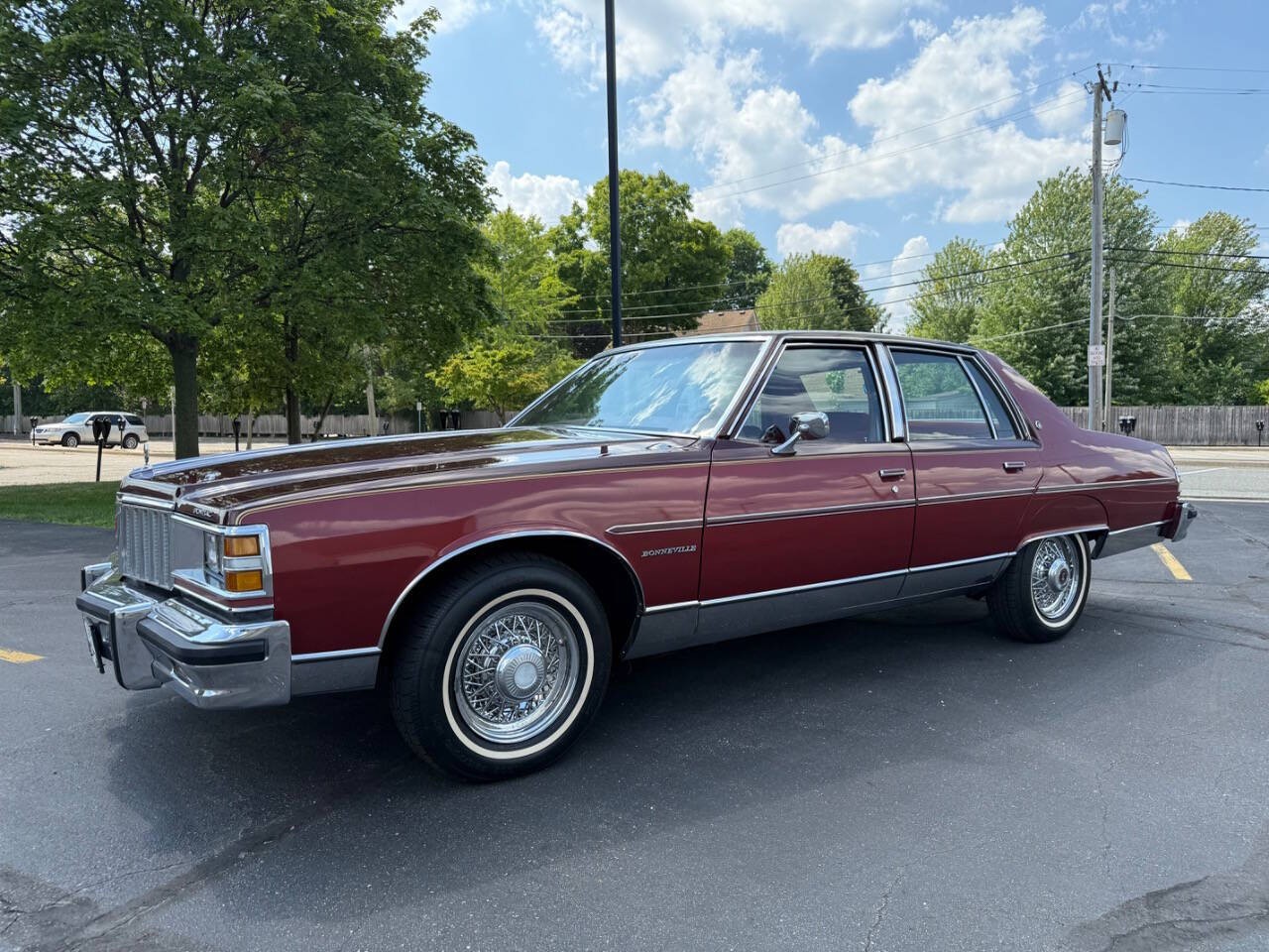 Pontiac Bonneville 1979 Sedan