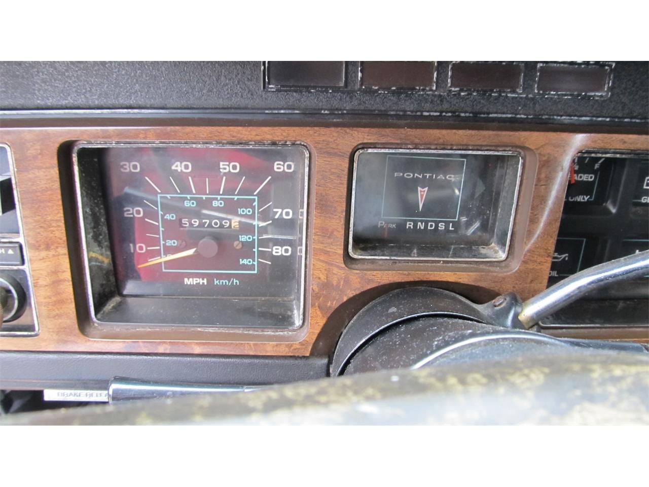 Pontiac-Bonneville-1979-black-black-5
