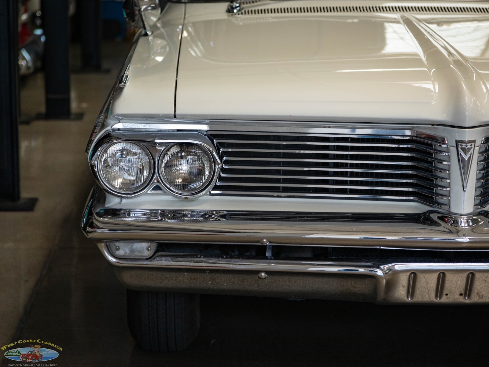Pontiac-Bonneville-Sport-2-Door-Hardtop-1962-2-Door-Hardtop-14