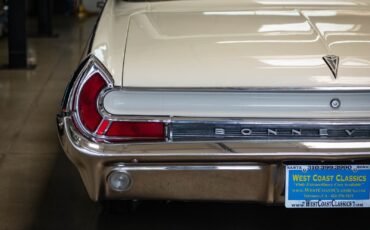 Pontiac-Bonneville-Sport-2-Door-Hardtop-1962-2-Door-Hardtop-18