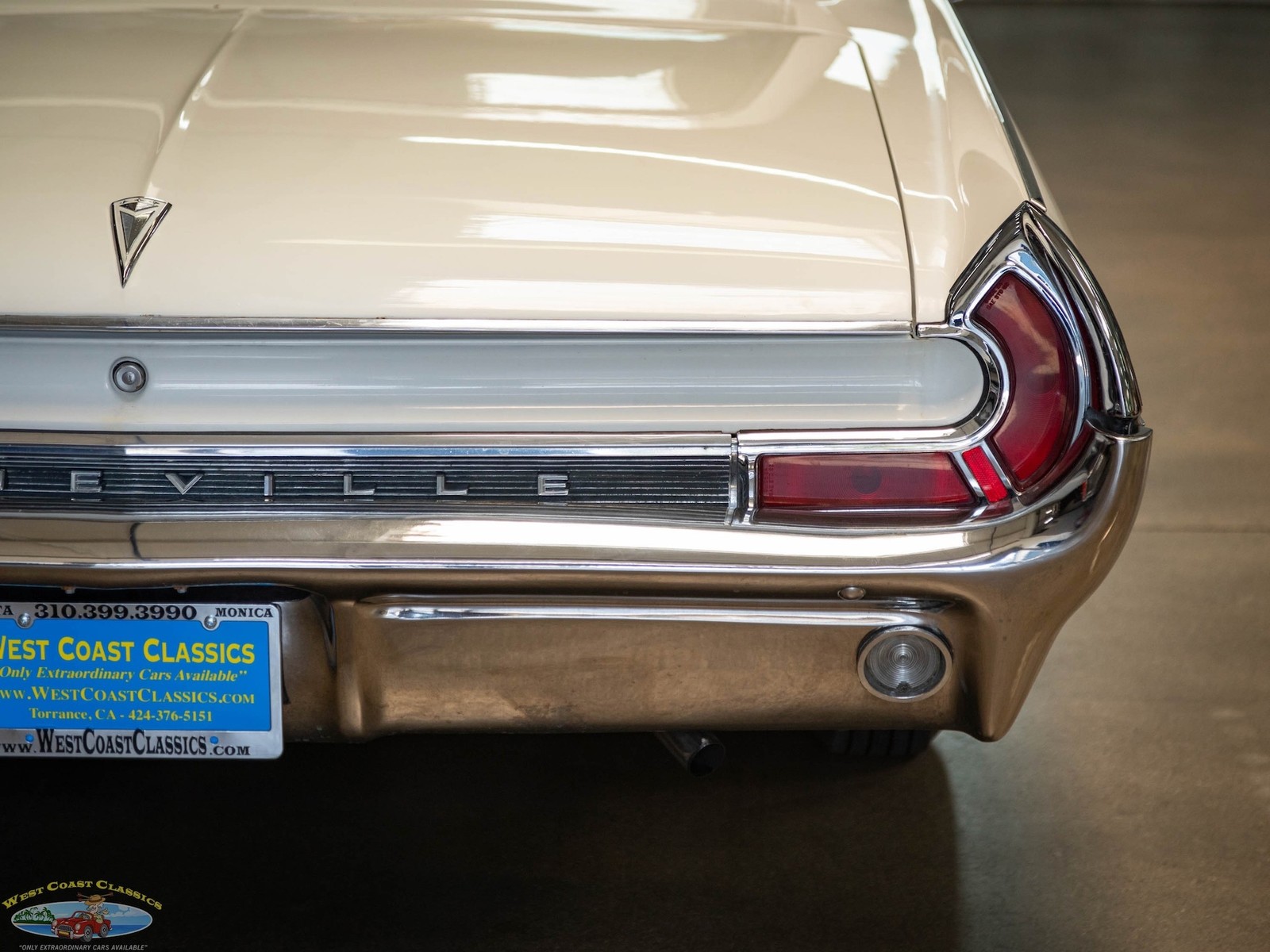 Pontiac-Bonneville-Sport-2-Door-Hardtop-1962-2-Door-Hardtop-20