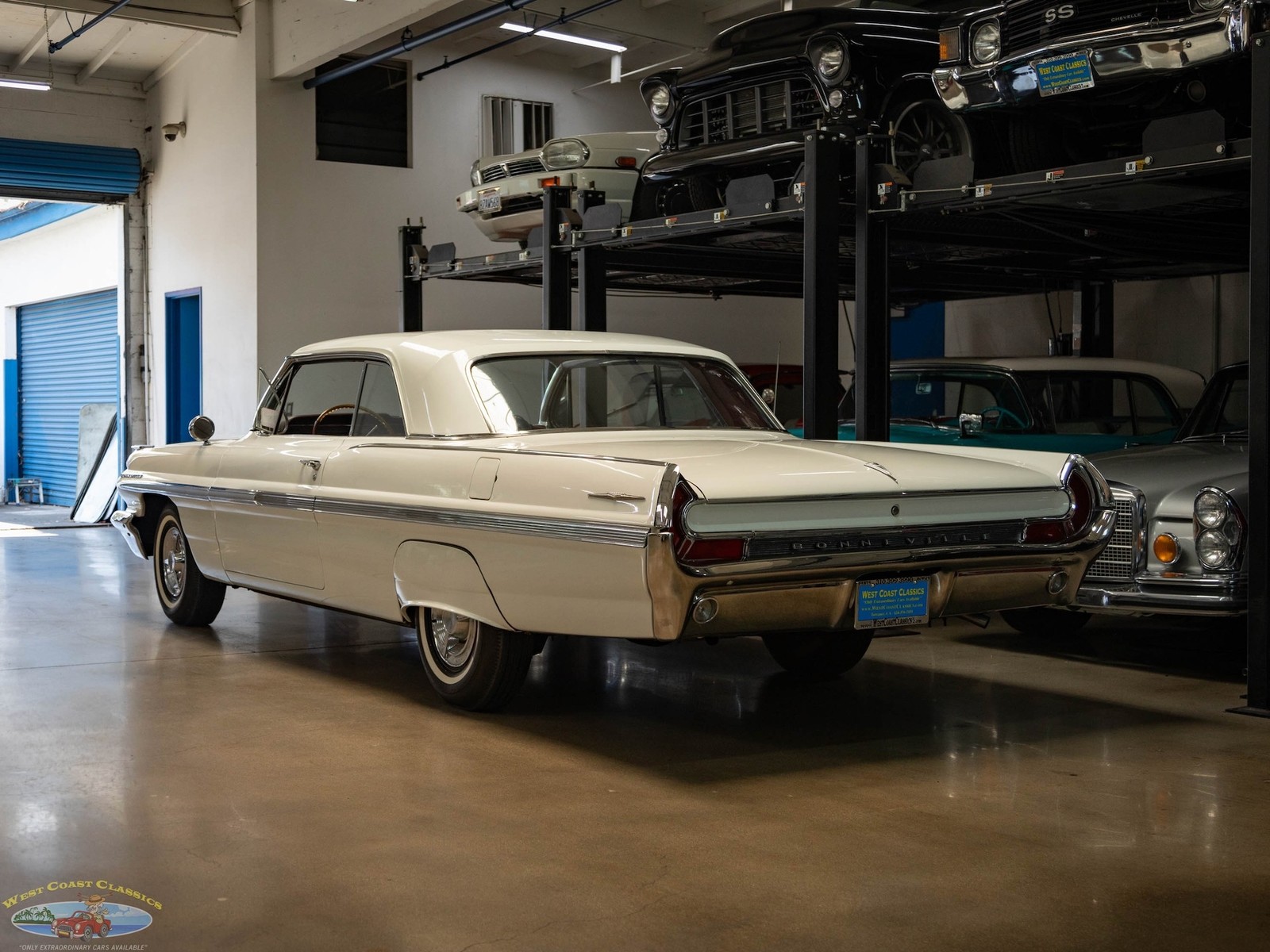 Pontiac-Bonneville-Sport-2-Door-Hardtop-1962-2-Door-Hardtop-21