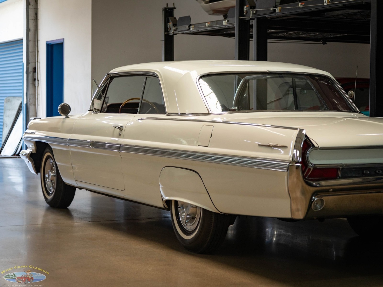 Pontiac-Bonneville-Sport-2-Door-Hardtop-1962-2-Door-Hardtop-22