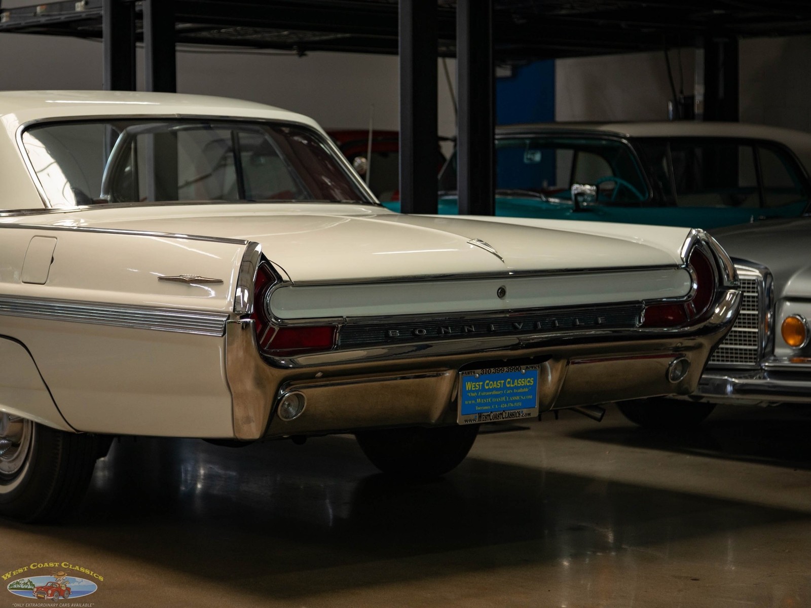 Pontiac-Bonneville-Sport-2-Door-Hardtop-1962-2-Door-Hardtop-23