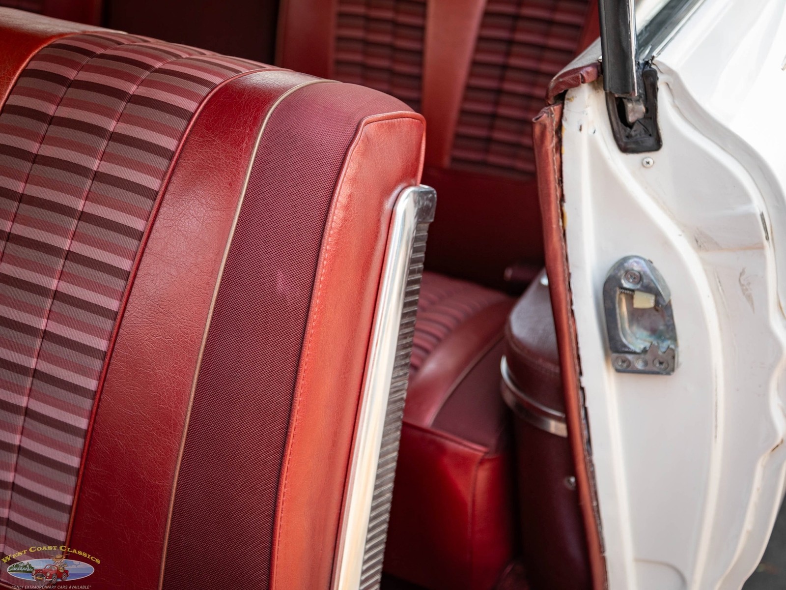 Pontiac-Bonneville-Sport-2-Door-Hardtop-1962-2-Door-Hardtop-29