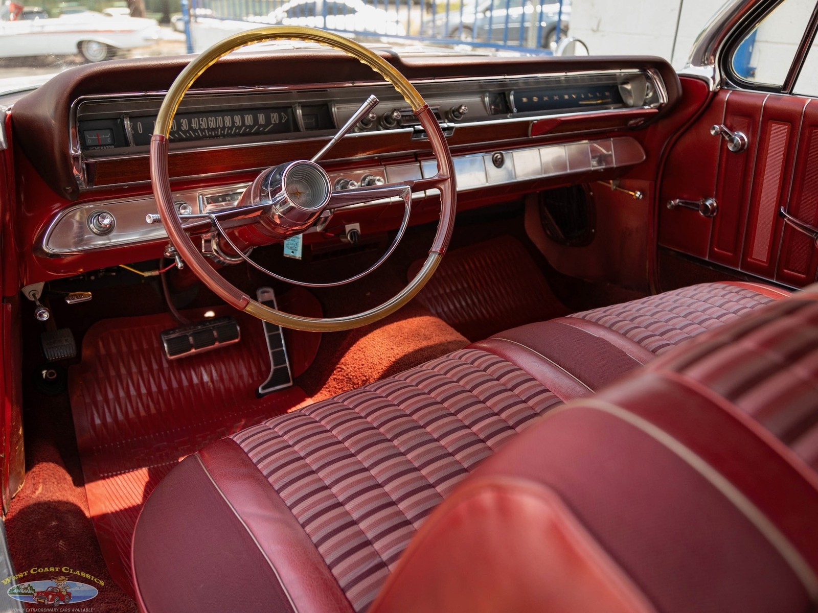 Pontiac-Bonneville-Sport-2-Door-Hardtop-1962-2-Door-Hardtop-32