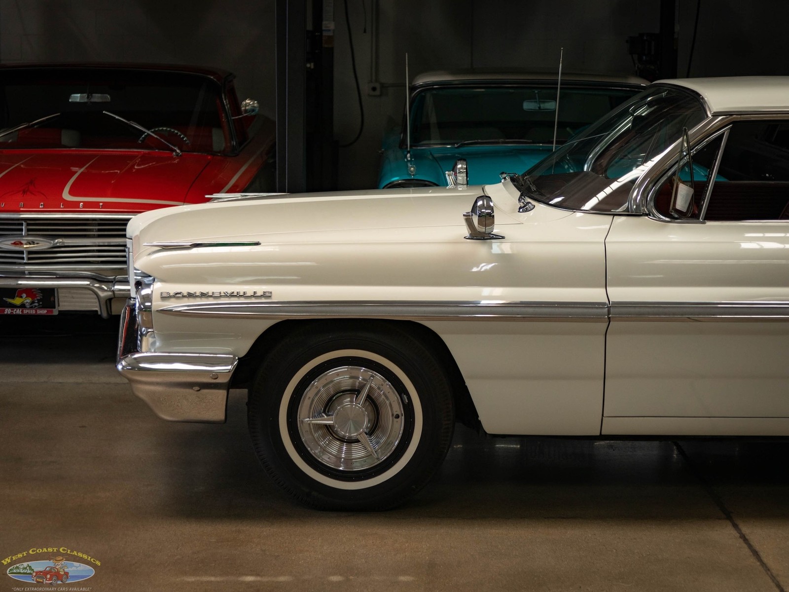 Pontiac-Bonneville-Sport-2-Door-Hardtop-1962-2-Door-Hardtop-4