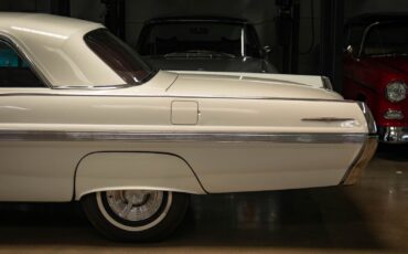 Pontiac-Bonneville-Sport-2-Door-Hardtop-1962-2-Door-Hardtop-7