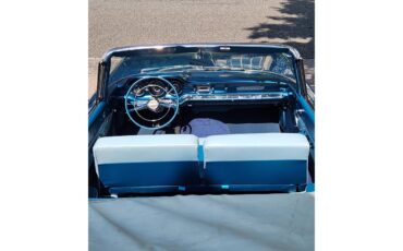 Pontiac-Catalina-1959-Blue-BlueLight-Blue-10