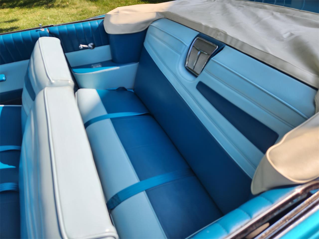 Pontiac-Catalina-1959-Blue-BlueLight-Blue-13