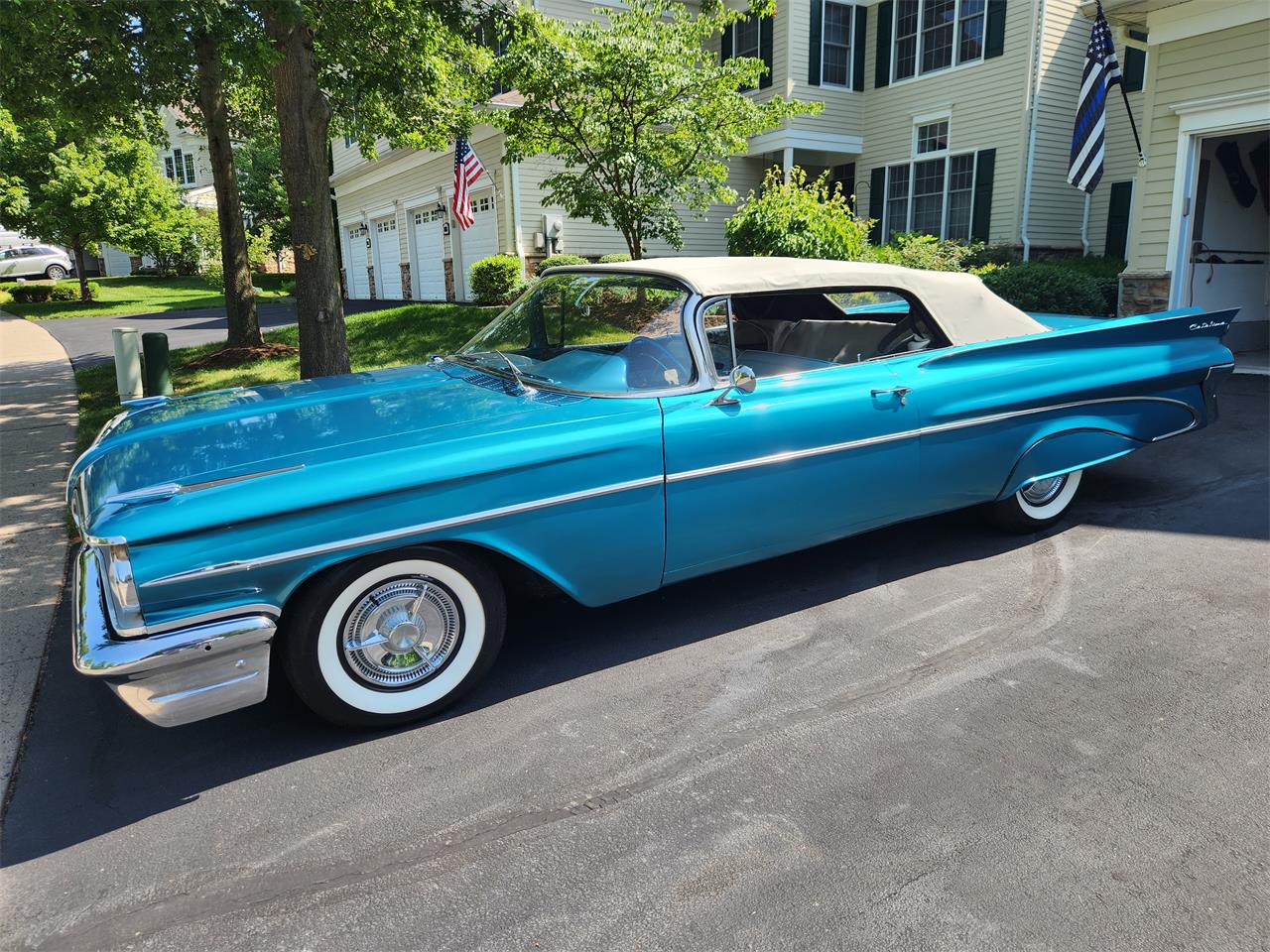 Pontiac-Catalina-1959-Blue-BlueLight-Blue-14