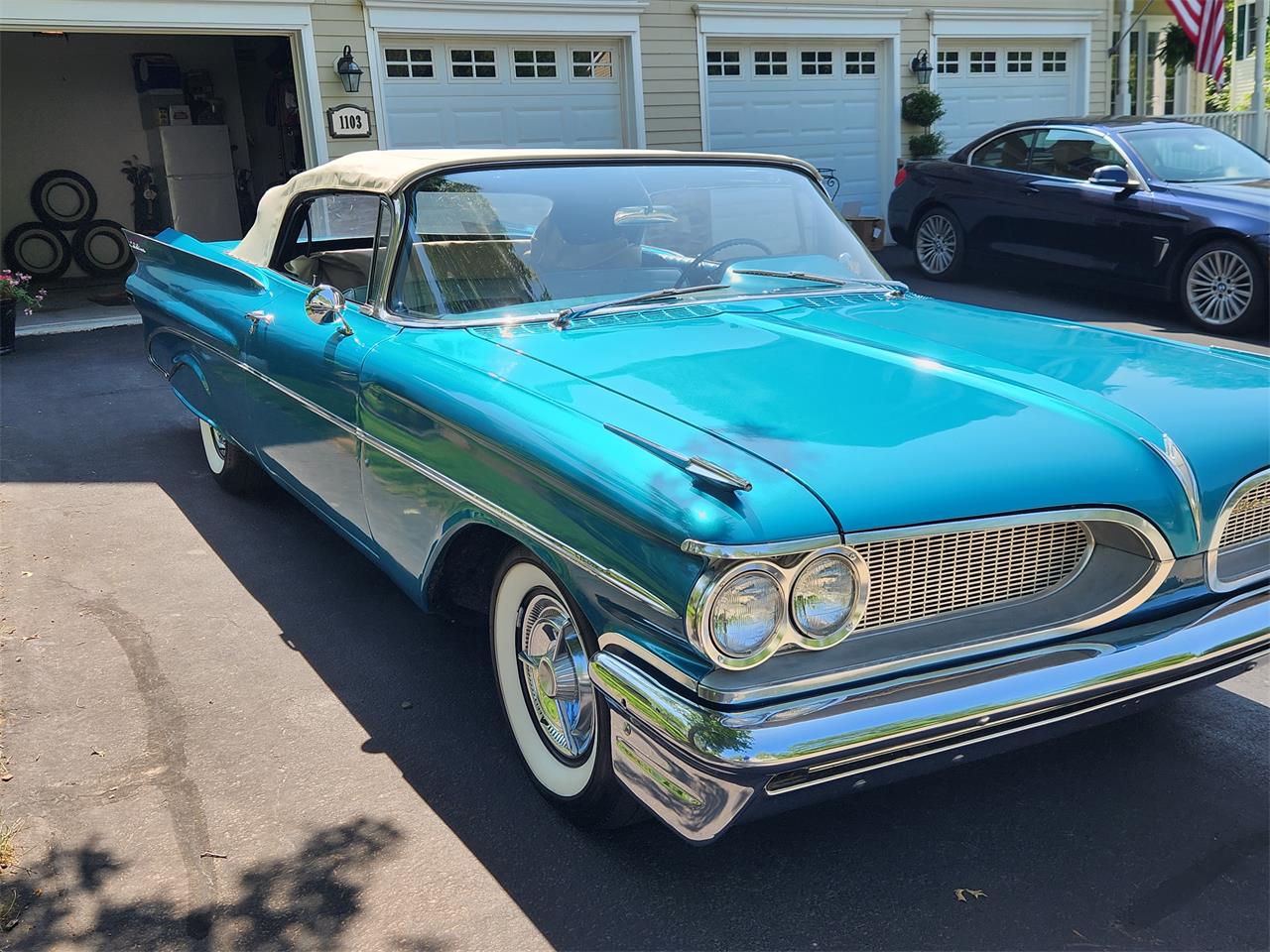 Pontiac-Catalina-1959-Blue-BlueLight-Blue-17