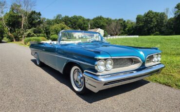 Pontiac-Catalina-1959-Blue-BlueLight-Blue-2