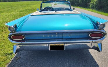 Pontiac-Catalina-1959-Blue-BlueLight-Blue-3