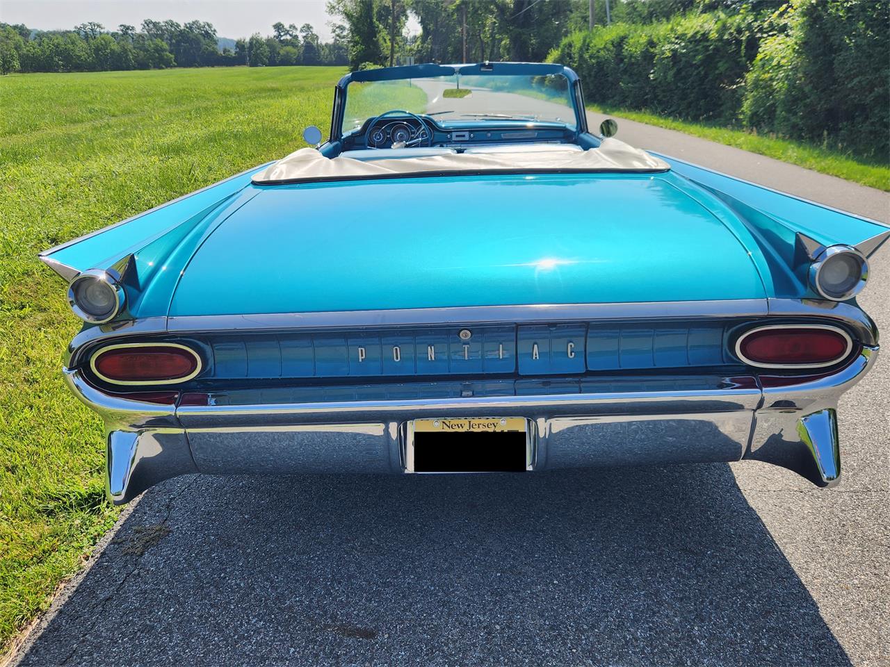 Pontiac-Catalina-1959-Blue-BlueLight-Blue-3