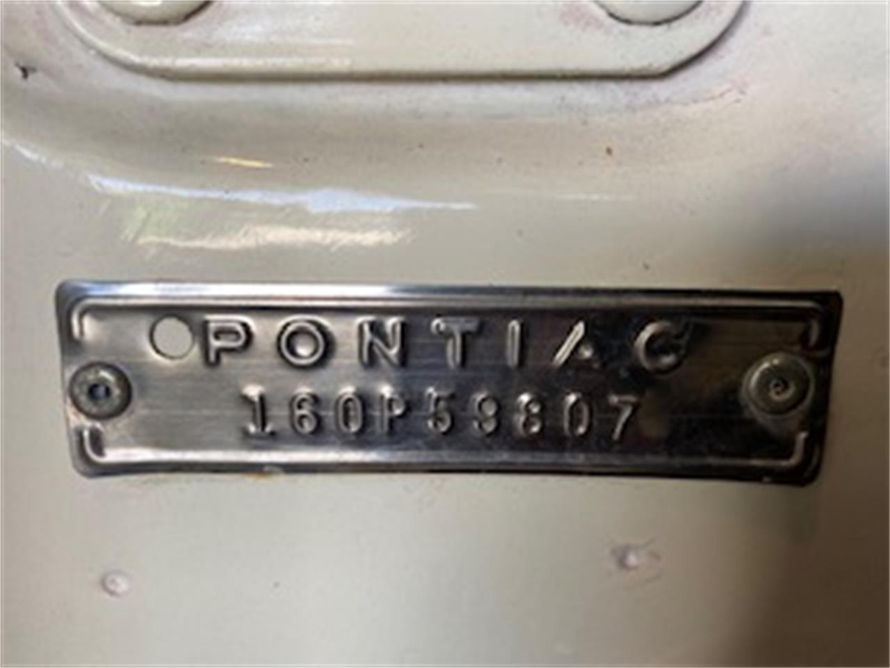 Pontiac-Catalina-1960-Burgundy-and-White-Burgundy-and-White-14