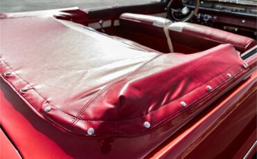 Pontiac-Catalina-1961-Coronado-Red-Red-and-white-12