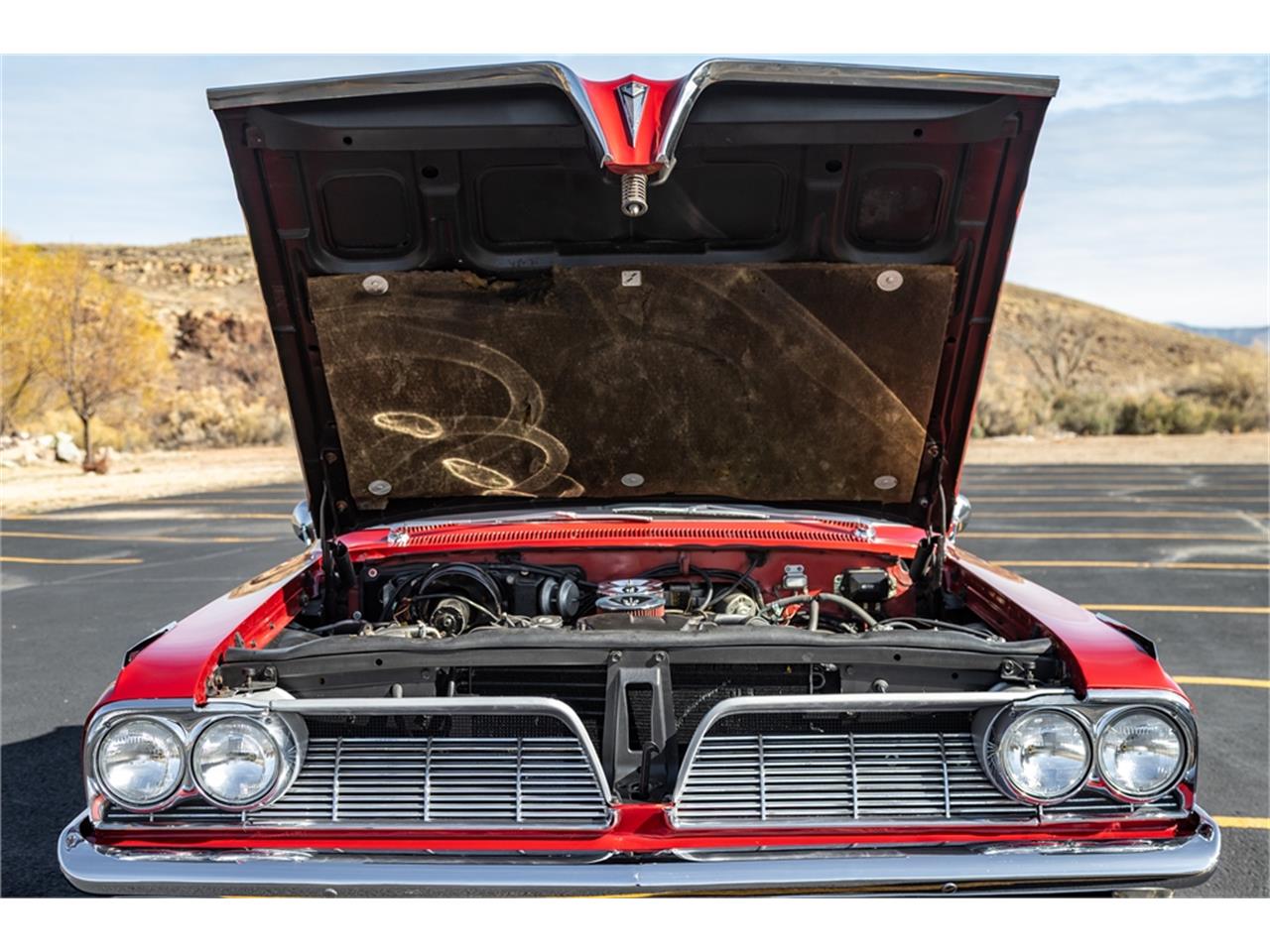 Pontiac-Catalina-1961-Coronado-Red-Red-and-white-20