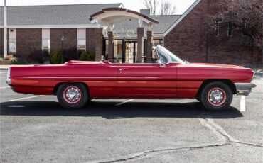 Pontiac-Catalina-1961-Coronado-Red-Red-and-white-26