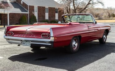 Pontiac-Catalina-1961-Coronado-Red-Red-and-white-27