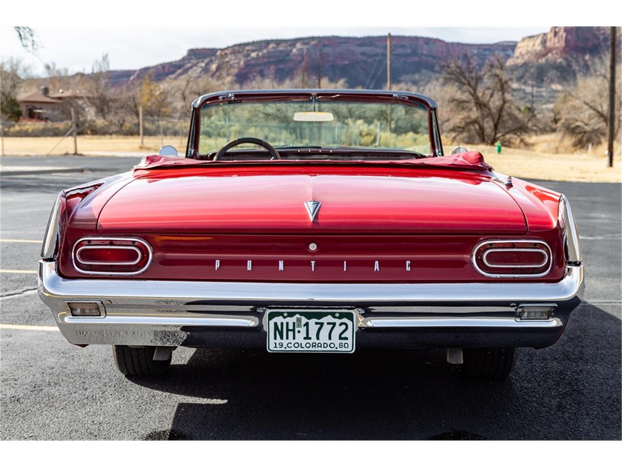 Pontiac-Catalina-1961-Coronado-Red-Red-and-white-28