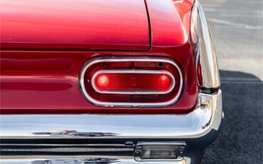 Pontiac-Catalina-1961-Coronado-Red-Red-and-white-3