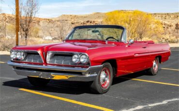 Pontiac-Catalina-1961-Coronado-Red-Red-and-white-33