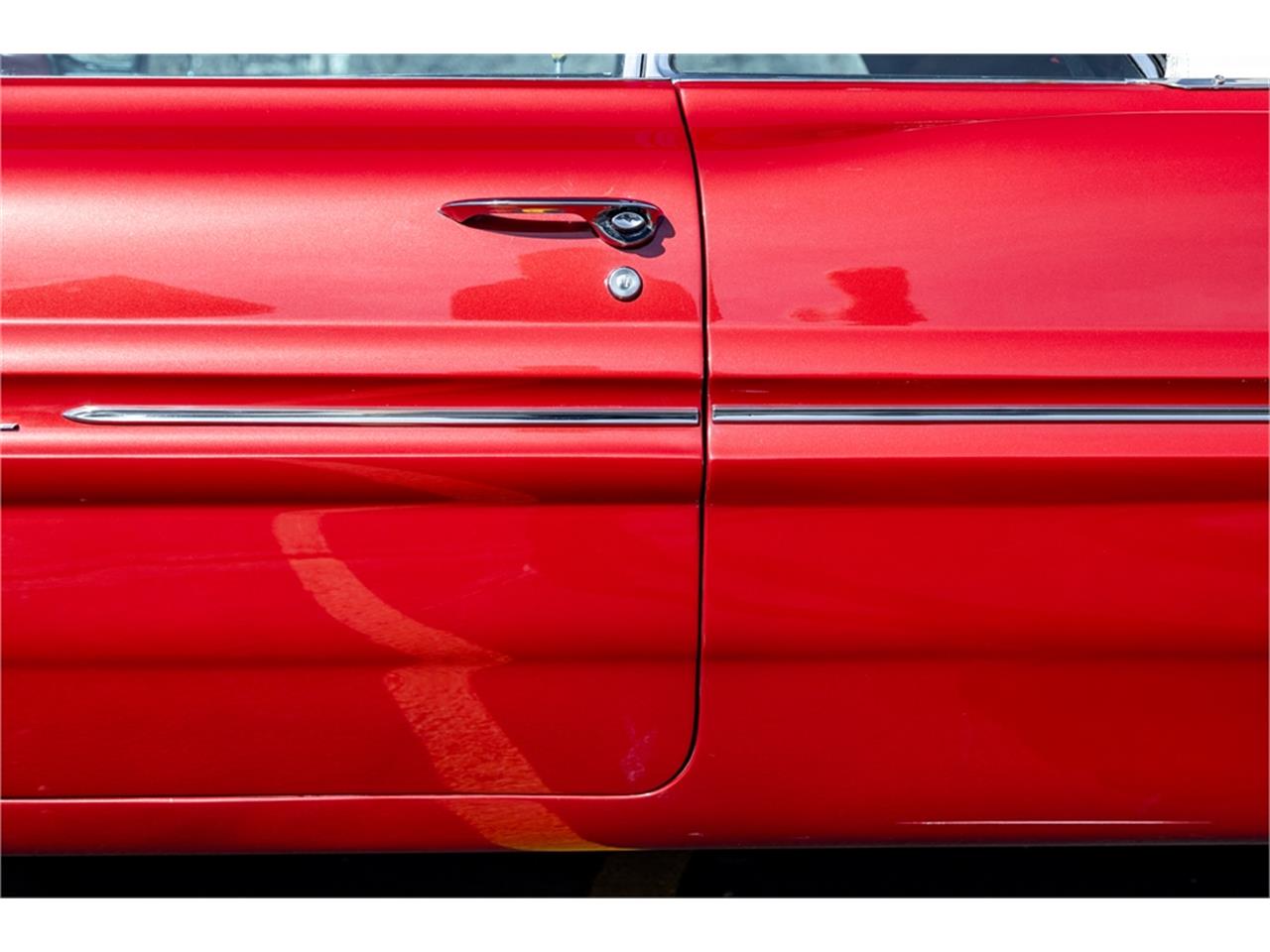 Pontiac-Catalina-1961-Coronado-Red-Red-and-white-41