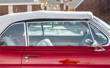 Pontiac-Catalina-1961-Coronado-Red-Red-and-white-44