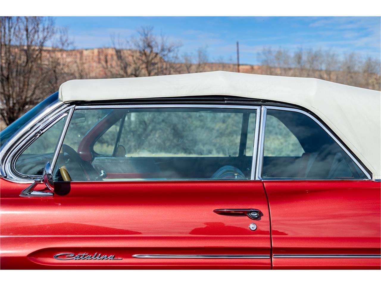 Pontiac-Catalina-1961-Coronado-Red-Red-and-white-54
